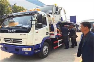 桐乡汽车道路救援拖车价格